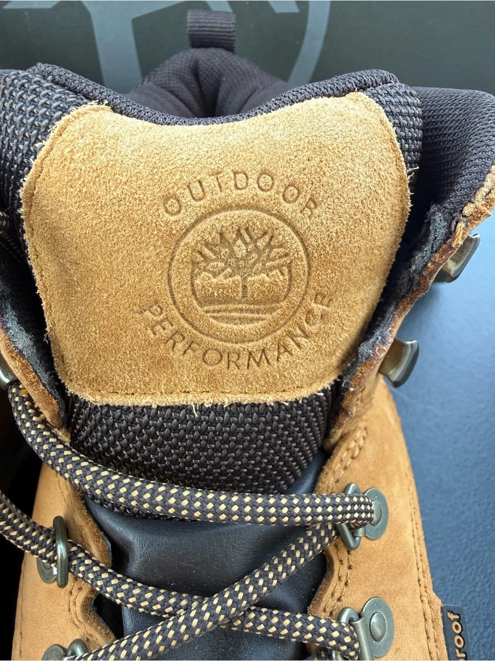 New Size 13 Timberland White LedgeMens Waterproof Wheat Brown Suede Hiking Boots